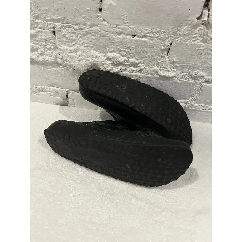 Skechers Women's Black Double Strap Slide Sandals - Picture 8 of 10